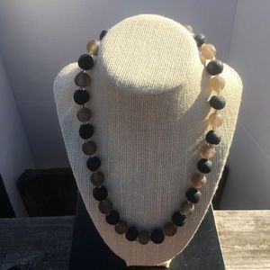 Bead Necklace Black & Tan